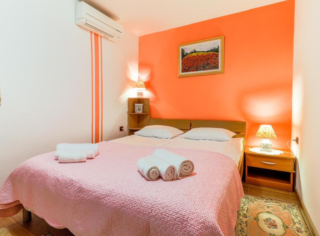 City Center 3 Bedroom Apartment Врсар Екстер'єр фото